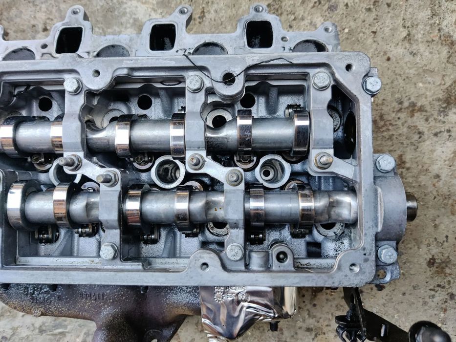 Chiuloasa completa motor 2.0 CAG 143 CP Seat Exeo Audi A4 A5 A6 Q3 Q5 Chiulasa 03L103373