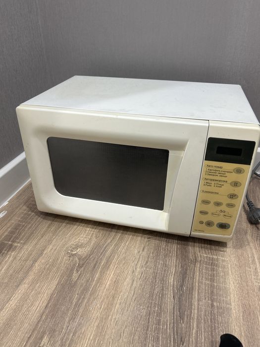 Микроволновая печь