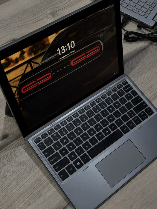 Dell Lattitude noutbook(planshet)