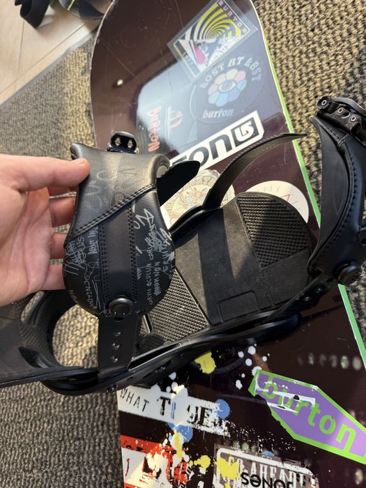 Snowboard HEAD + legaturi Burton Custom – set complet