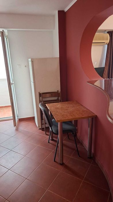 Garsoniera de inchiriat, Splaiul Unirii, Camera de Comert