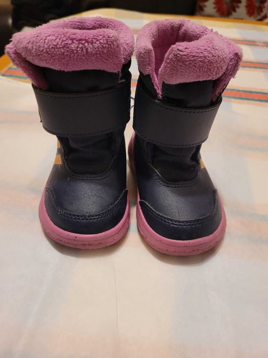 Cizmulite fetite, Adidas, marimea 20, blomarin/ roz