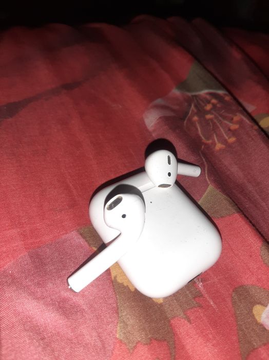 Airpods Sotiladi