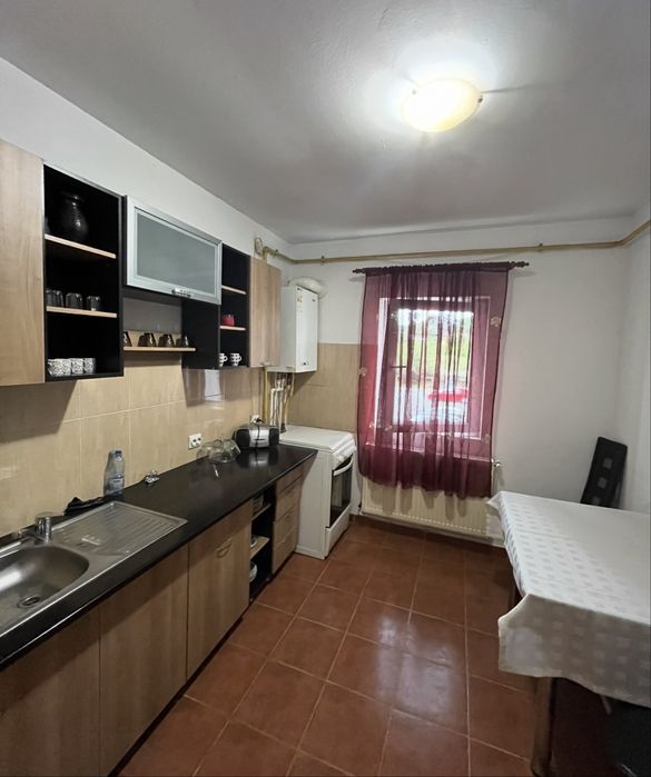 Apartament 2 camere de inchiriat