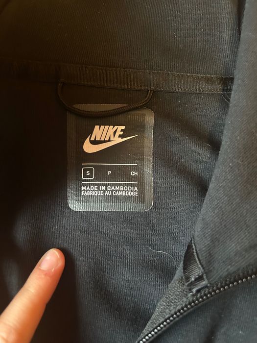 Hanorac Nike tech dama