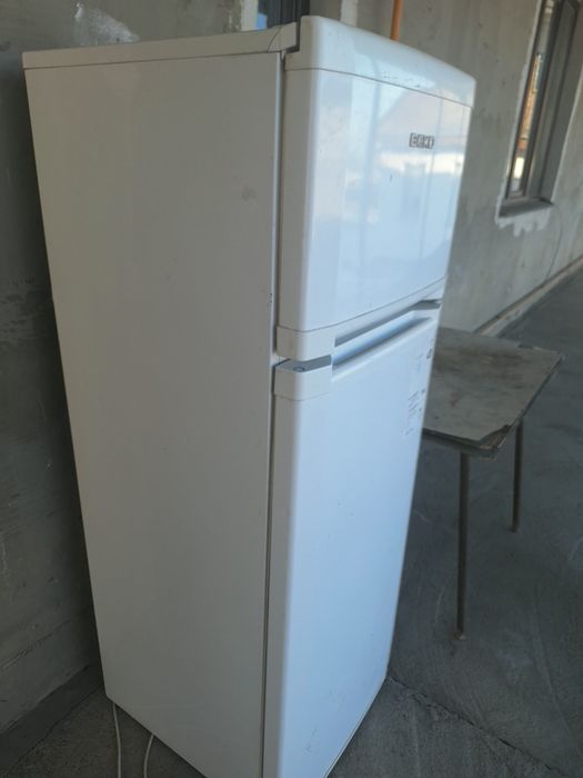 Холодильник рабочий