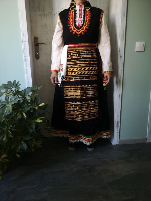 Национална носия