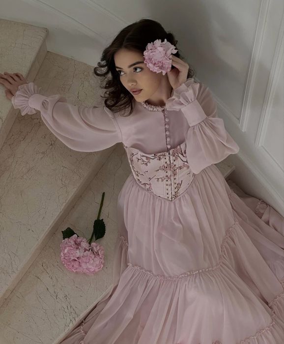 Платье Medina Saktaganova