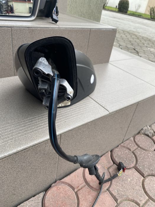 oglinzi stanga VW toureg 7P6 electrica camera Audi Q3