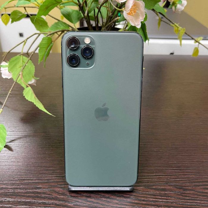 Продам iPhone 11 pro max 128 gb