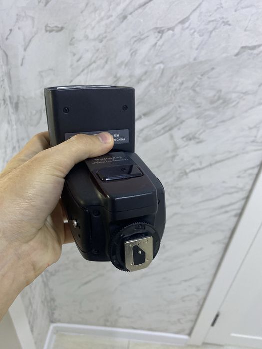 Продам вспышку на canon