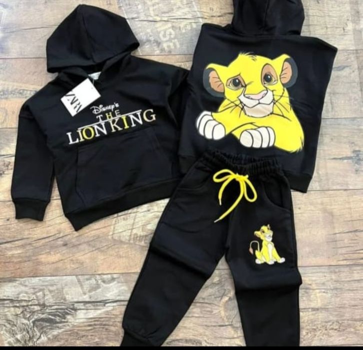 Детский костюм  11-12лет