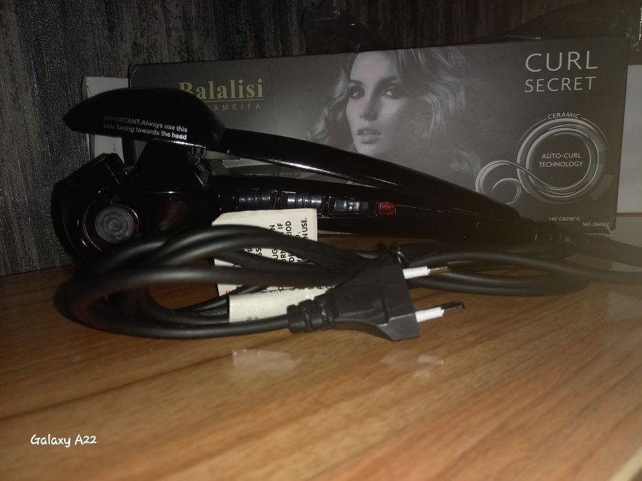 Щипцы -плойка для завивки