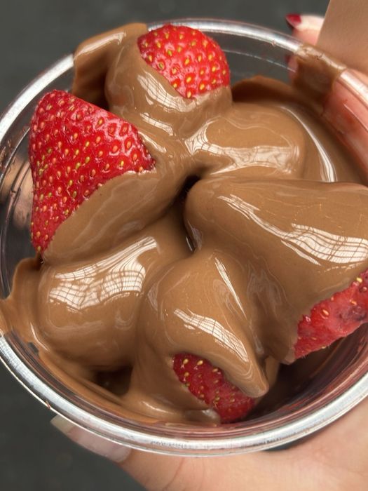 Клубника в шоколаде