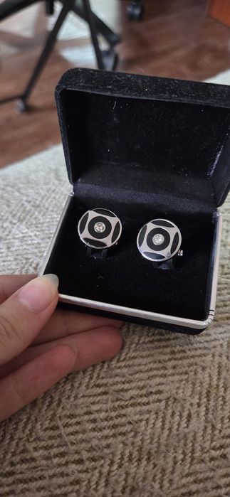 Подарки для мужчин. Запонки, галстук и т.д.