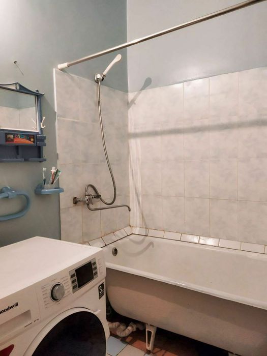 Uy sotiladii.Yashnobod tumani. 3 xonali