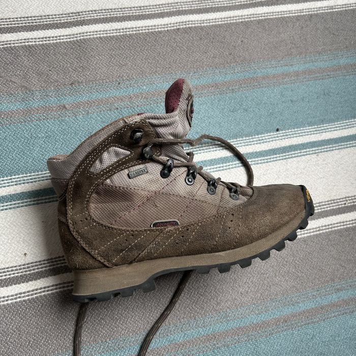 Планински обувки