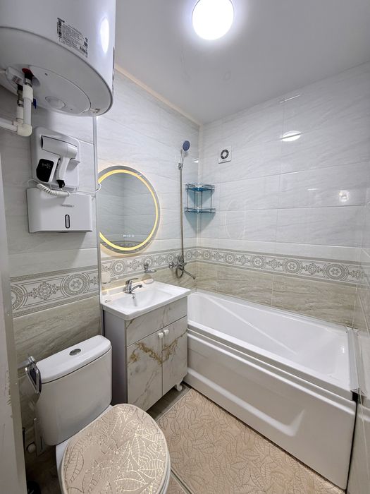 Портьезд.Продаётся 2х переделанное 3х комнатная Люкс