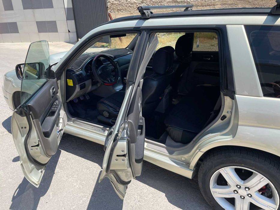 Subaru Forester 2006 г.