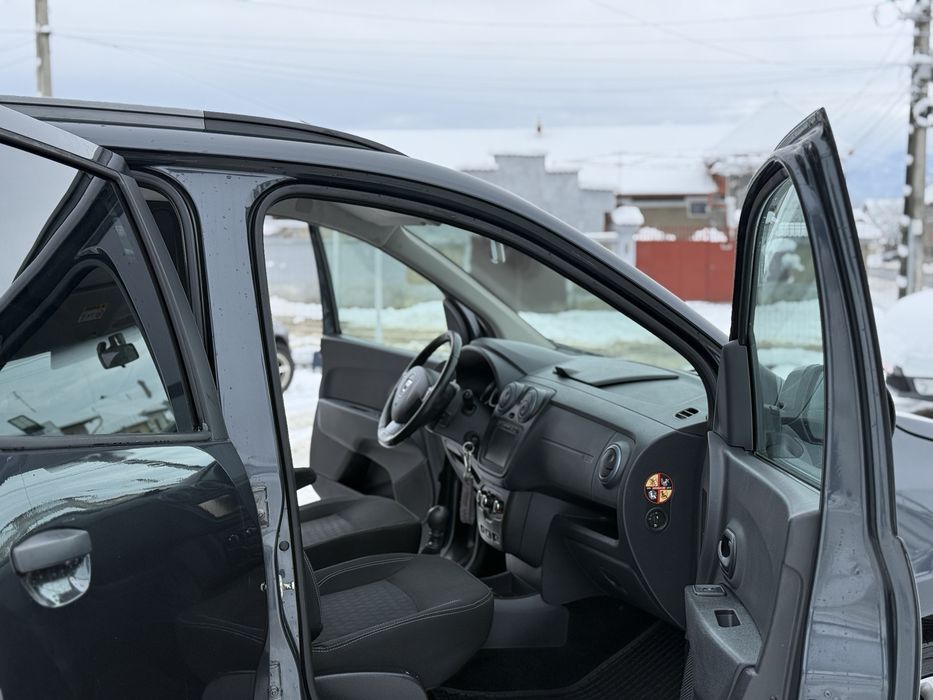 Dacia Lodgy Stepway 11/2016 Euro 6 1.5 Dci 7 locuri 110 CP