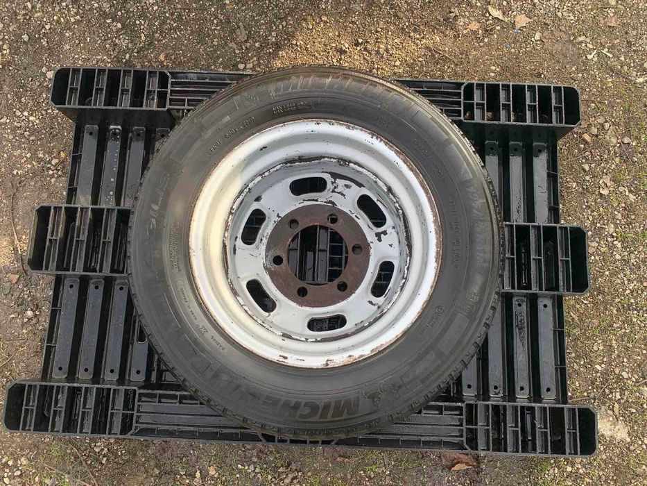 Резервна гума+джанта 16" 6x170 за ДВОЙНИ ГУМИ Iveco Daily(2006-2025)