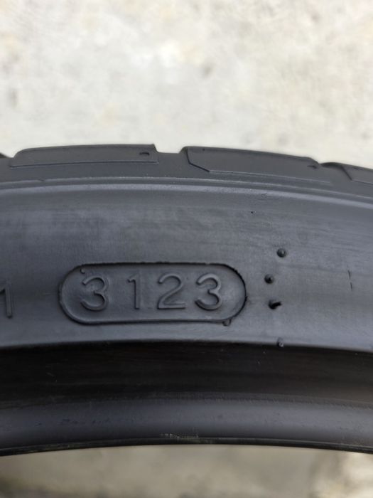 Vând două anvelope de vara hankook  275 30 21  dot 3123