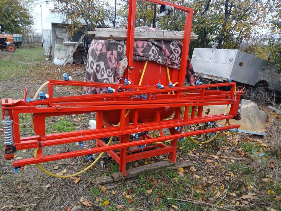 Vand Tractor si utilaje