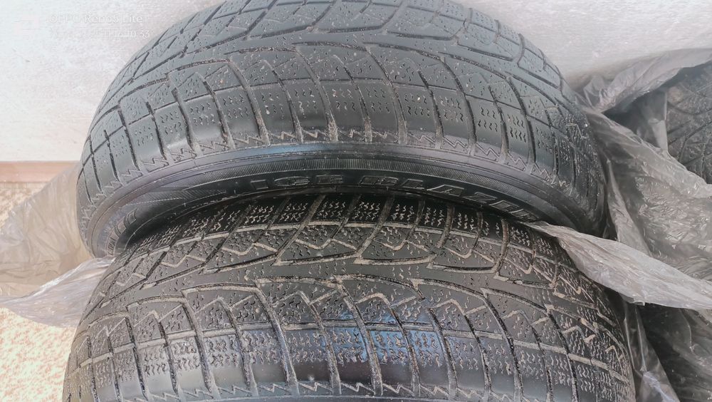 Продам шины б/у в хорошем состоянии