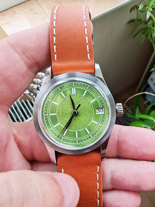 Se vinde un ceas Boddery