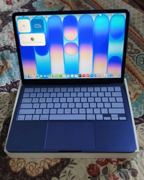 100% АКБ, новый macbook Neo