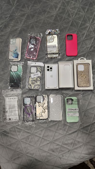 Iphone 15 Pro White Titanium, 128 GB , Като нов, 12 гръбчета, 86%