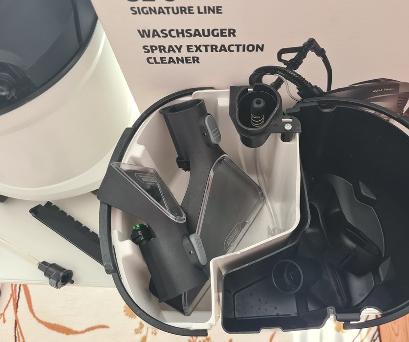 Aspirator cu spalare KARCHER SE6 Signature Line 4l 1000W