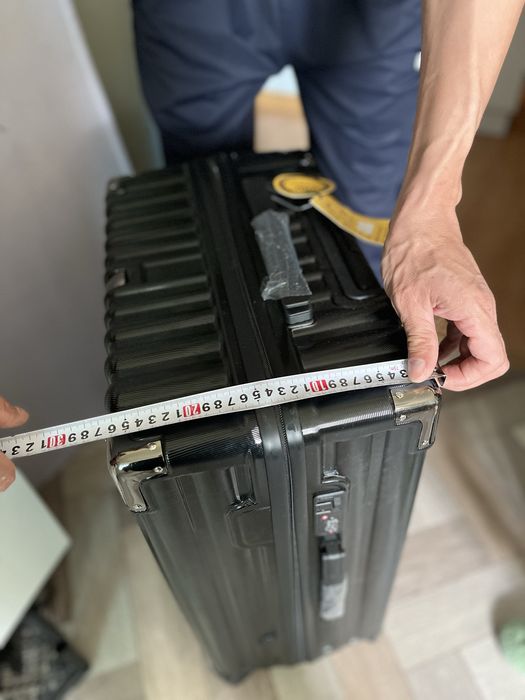 Чемодан на колесах