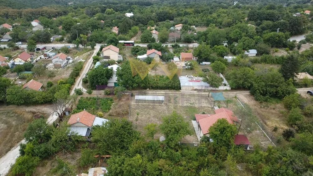 Парцел в Варна, област-с.Осеново площ 554 цена 19900