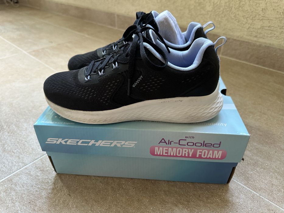Маратонки Skechers за момче р. 37