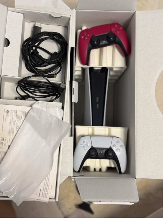 PS 5 consola noua !