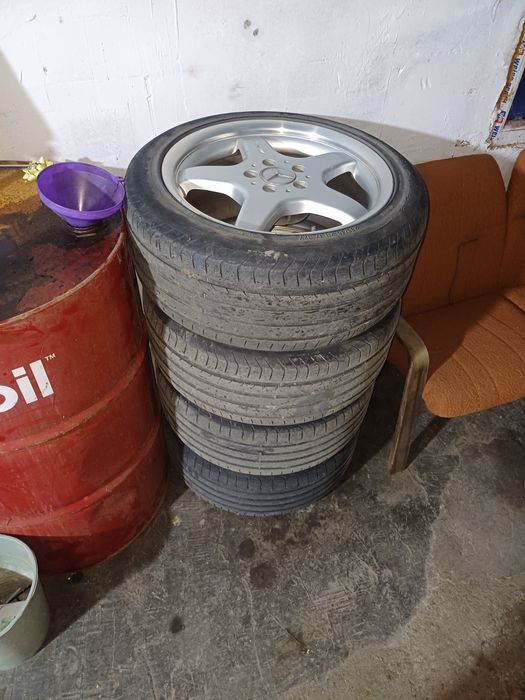 AMG 17 предни 7.5J задни 8.5J