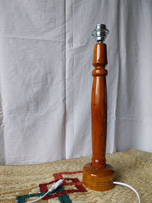 Lampa lemn masiv prun și salcam