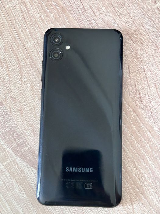Продам смартфон Samsung