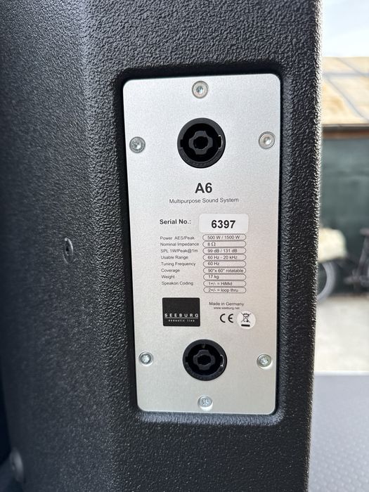 Boxe/topuri/monitoare  pasive Seeburg Acoustic Line A6 + huse in stare impecabila