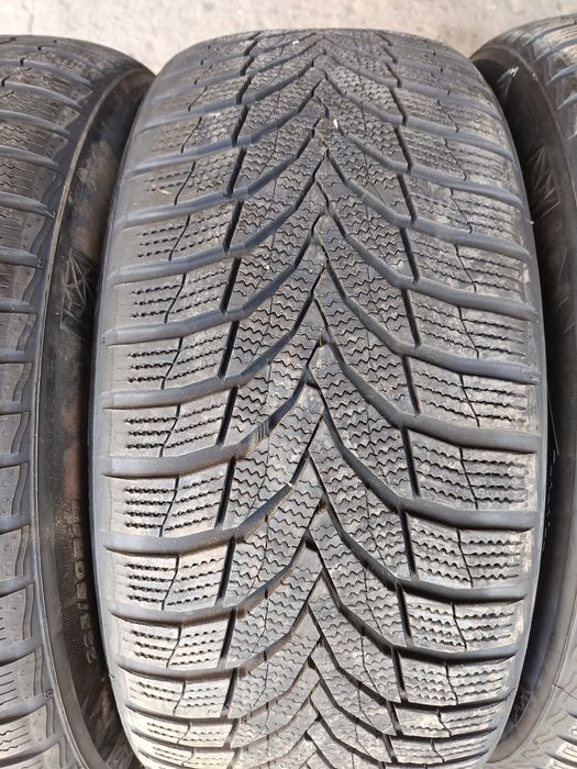 Зимни гуми -2022г.-18цола-235/50-1бр.-65€-."NEXEN"