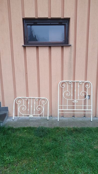 vand pat o persoana de fier forjat