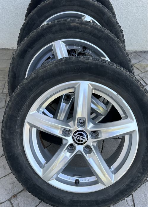 Jante Nissan 16”