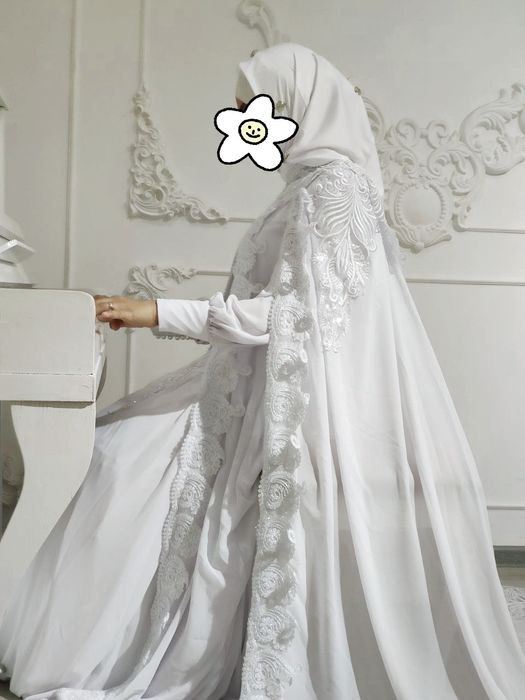 Hijoblik qizlarimiz uchun moʻljallangan toʻy libosi.