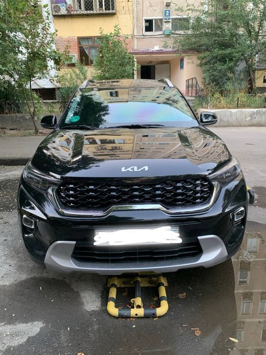 Kia sonet  3 full