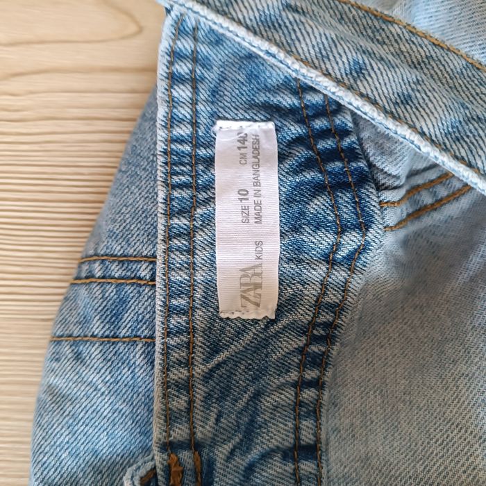 8-9 г Разкошен лот Zara