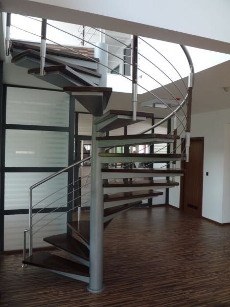 SCARI METALICE, Balustrade INOX la comanda in toate judetele din Țară