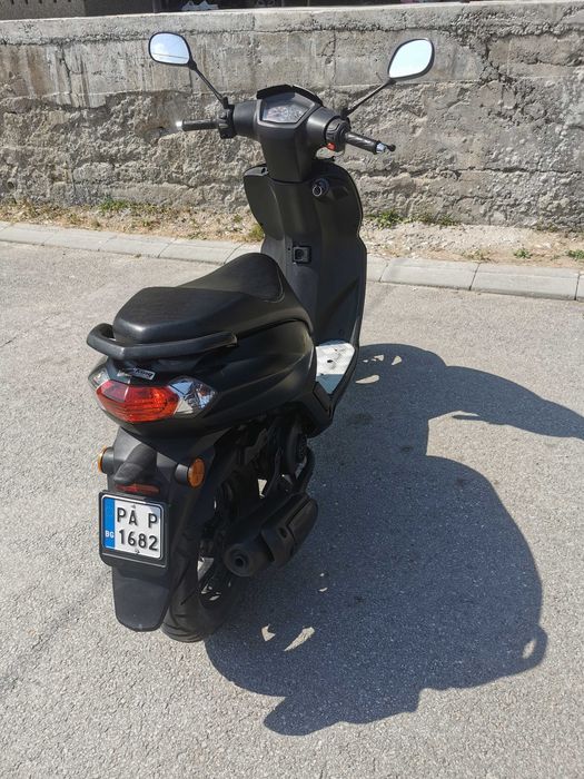 Скутер пежо кисби 50 с кит 70кубика 2Т . Възможно и бартер.