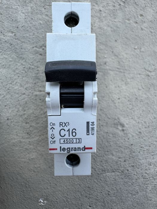 Новый автомат C16 3P и С16 1Р