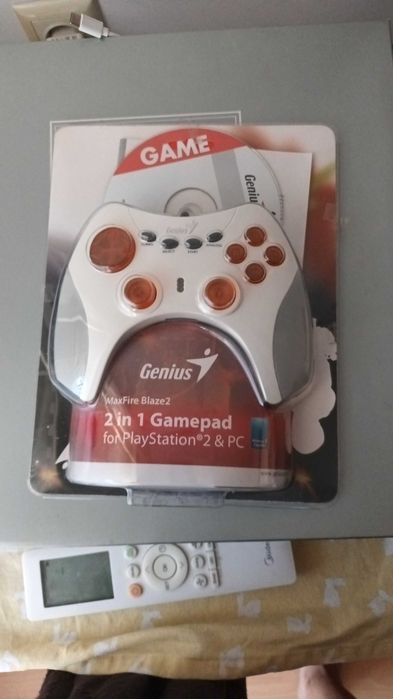Gamepad Genius джойстик за игри